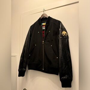 Vintage Moose Knuckles Leather Trim Bomber Jacket